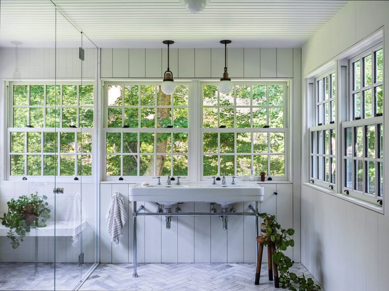 The Best Bathroom Vanities Make a Splash (2025)
