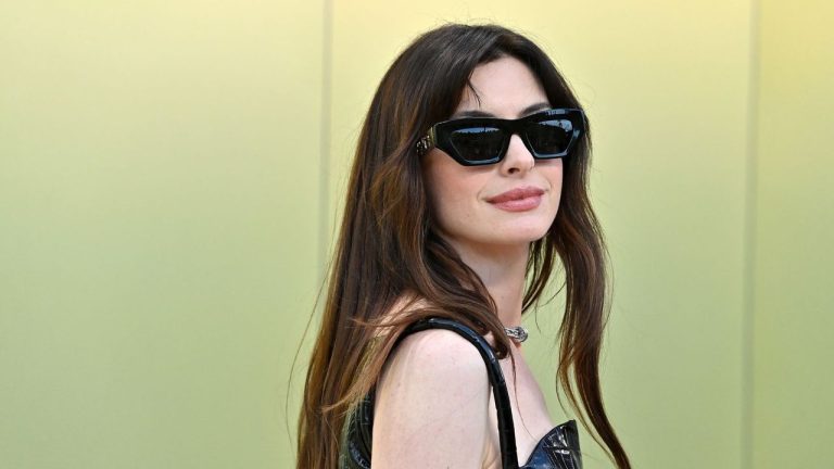 This ultra-smart seating arrangement is exemplified on Anne Hathaway's terrace – it's a designer-approved method that's just as perfect indoors