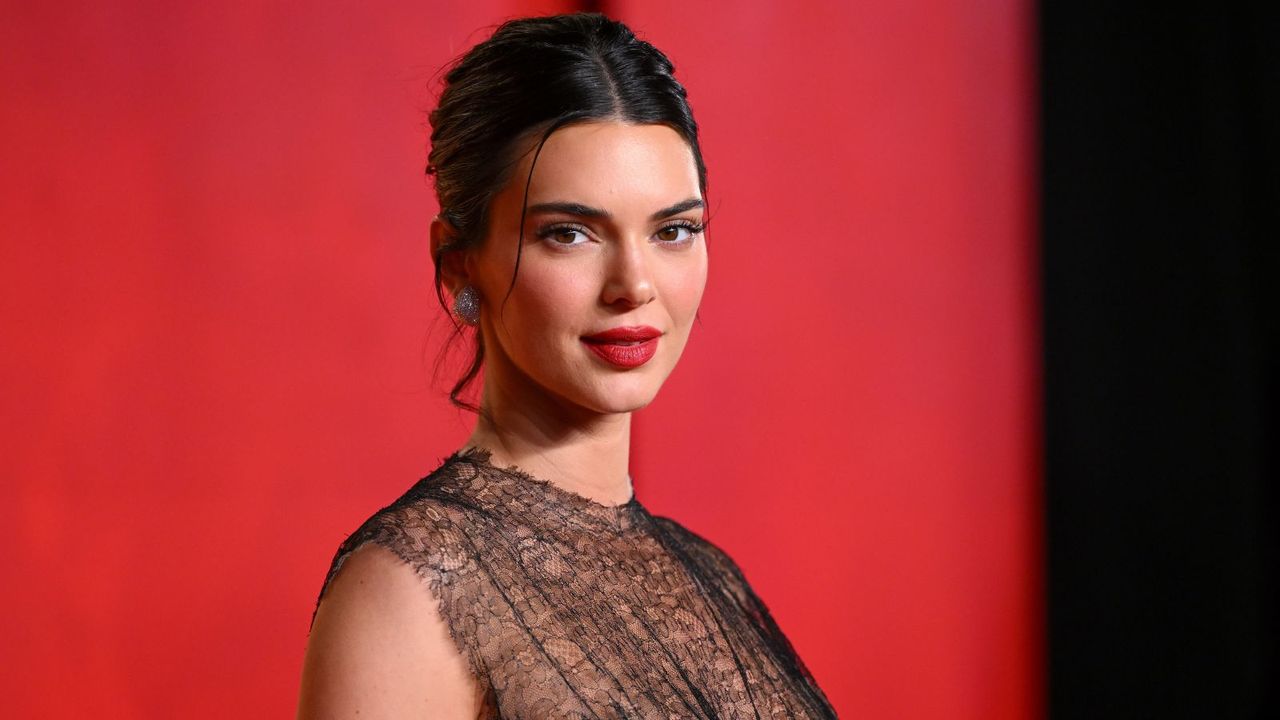 If you thought floral prints belonged in the past, think again – Kendall Jenner's living room makes flower designs look fresh as ever