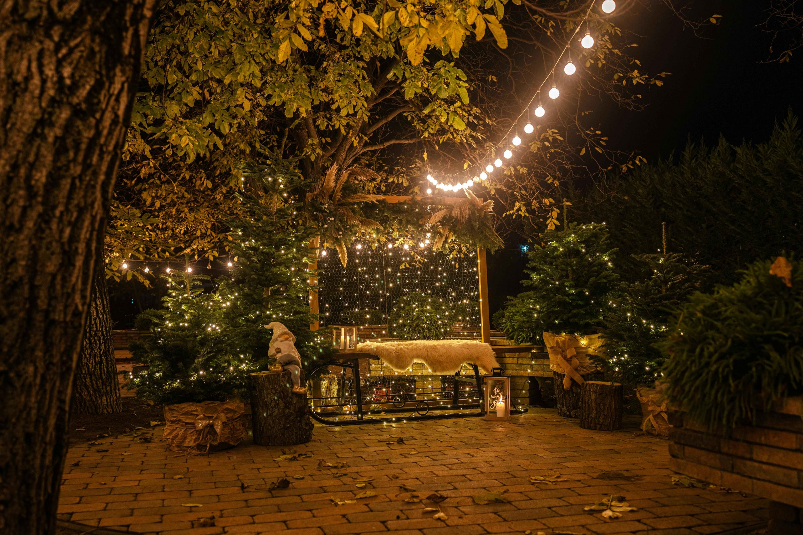 DIY guide to hanging outdoor string lights on your balcony or patio