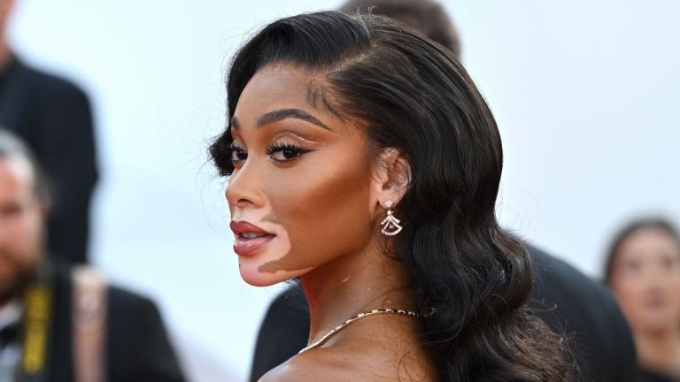 Winnie Harlow Elevates Holiday Decorating With A Stunning Poinsettia Hero Piece – Simple, Elegant, And Perfectly Festive