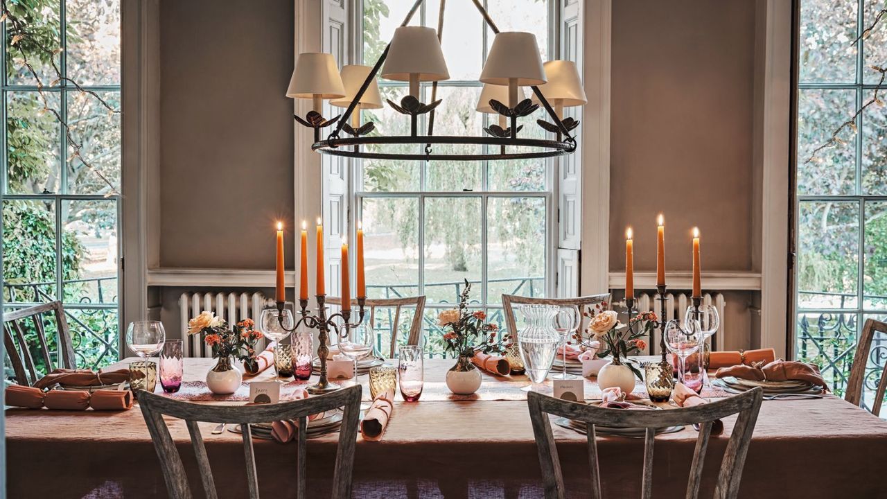 Festive Hosts, Take Note: Anthropologie’s Sale Has Landed, and This Year’s Tableware Finds Are Exceptionally Good