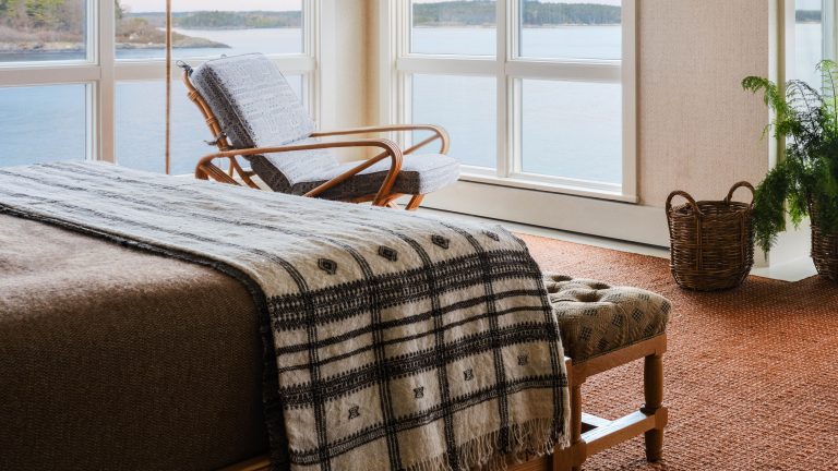 9 Best Wool Blankets of 2026, Vetted by AD