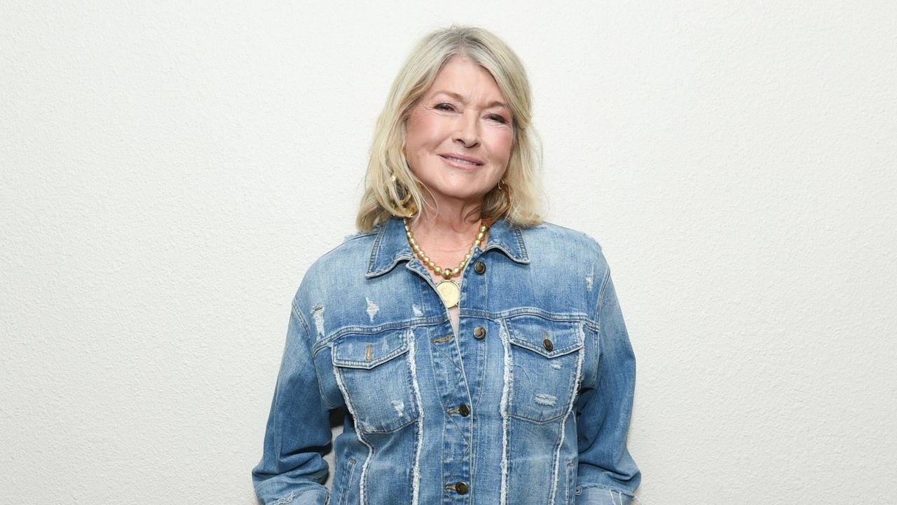 I'm a Minimalist, but I'd Live in Martha Stewart's Vintage Kitchen in a Heartbeat – Utilitarian Essentials Have Never Looked More Beautiful