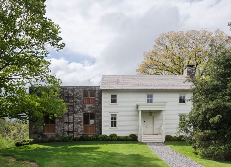Inside a Hudson Valley Farmhouse Where the Addition Was Designed to Disappear