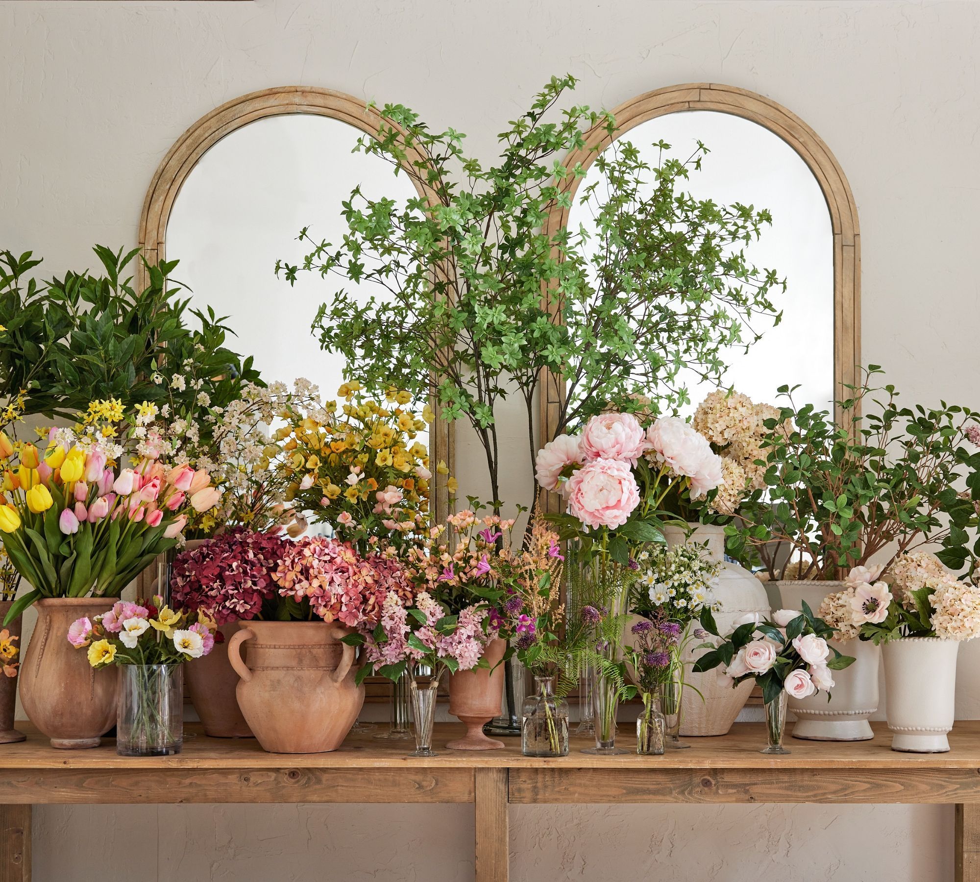 9 Places to Buy Artificial Flowers That Will Fool Just About Everyone (2026)