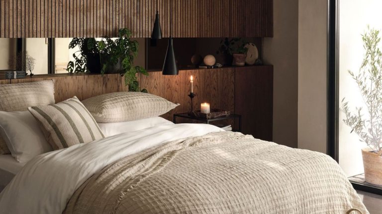 The Little Luxuries I’m Bringing into My Home After Christmas to Start 2026 with Ease and Comfort