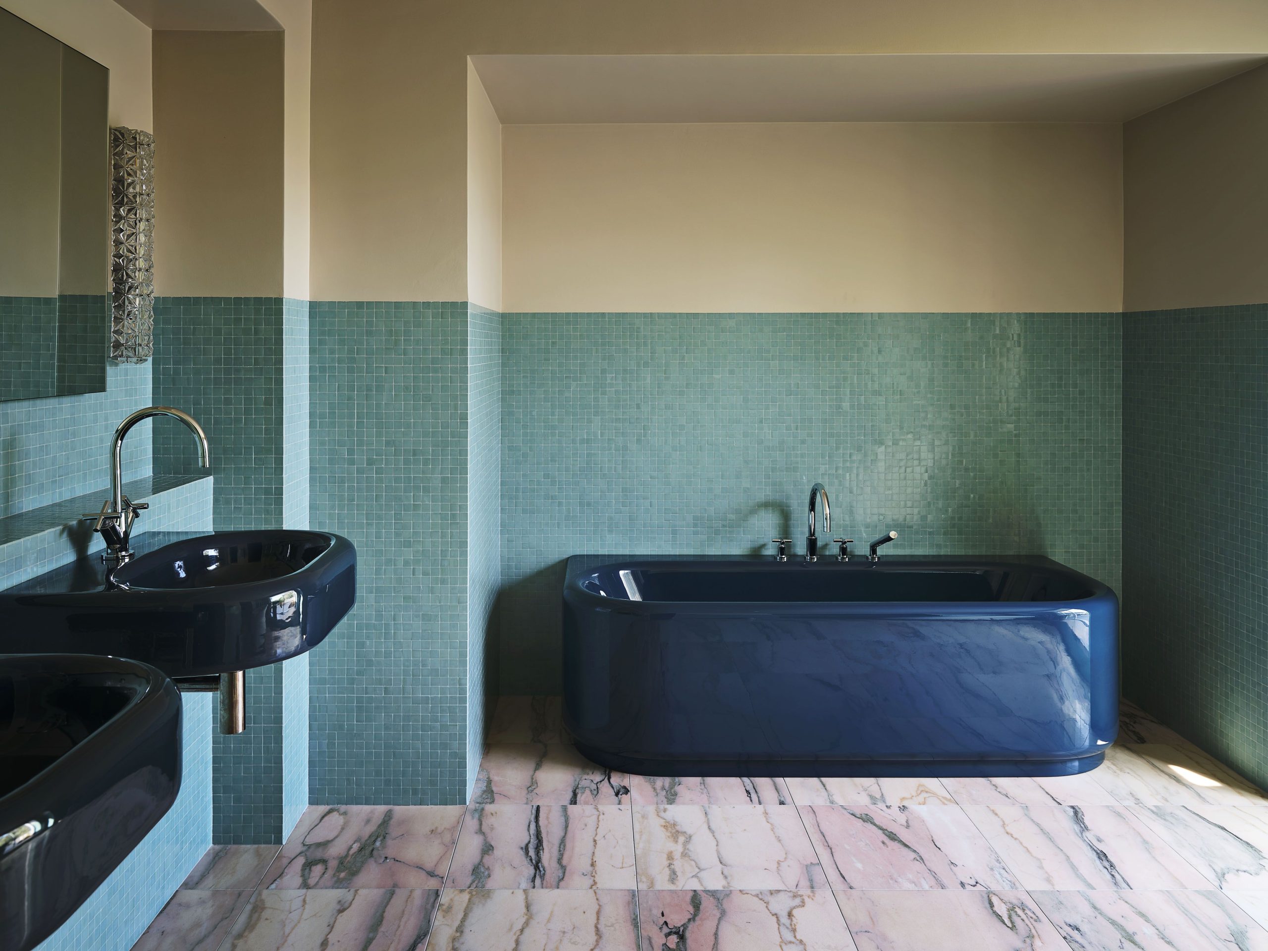 A Midcentury Bathroom Renovation (Without Sacrificing Soul)