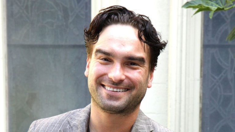 Johnny Galecki's Guest Room is a Blueprint for How to Pattern Clash Stylishly – it's Cottagecore, But Make it Chic