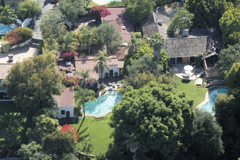 Marilyn Monroe’s Former Home Is Now “Worth Nothing” According to Current Owners