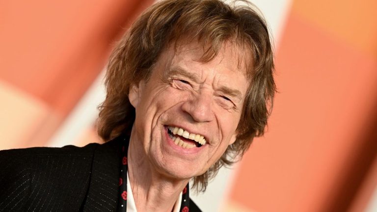 Mick Jagger’s ’80s Privacy Planting Shows the Secret to Truly Luxurious, Secluded Garden Design