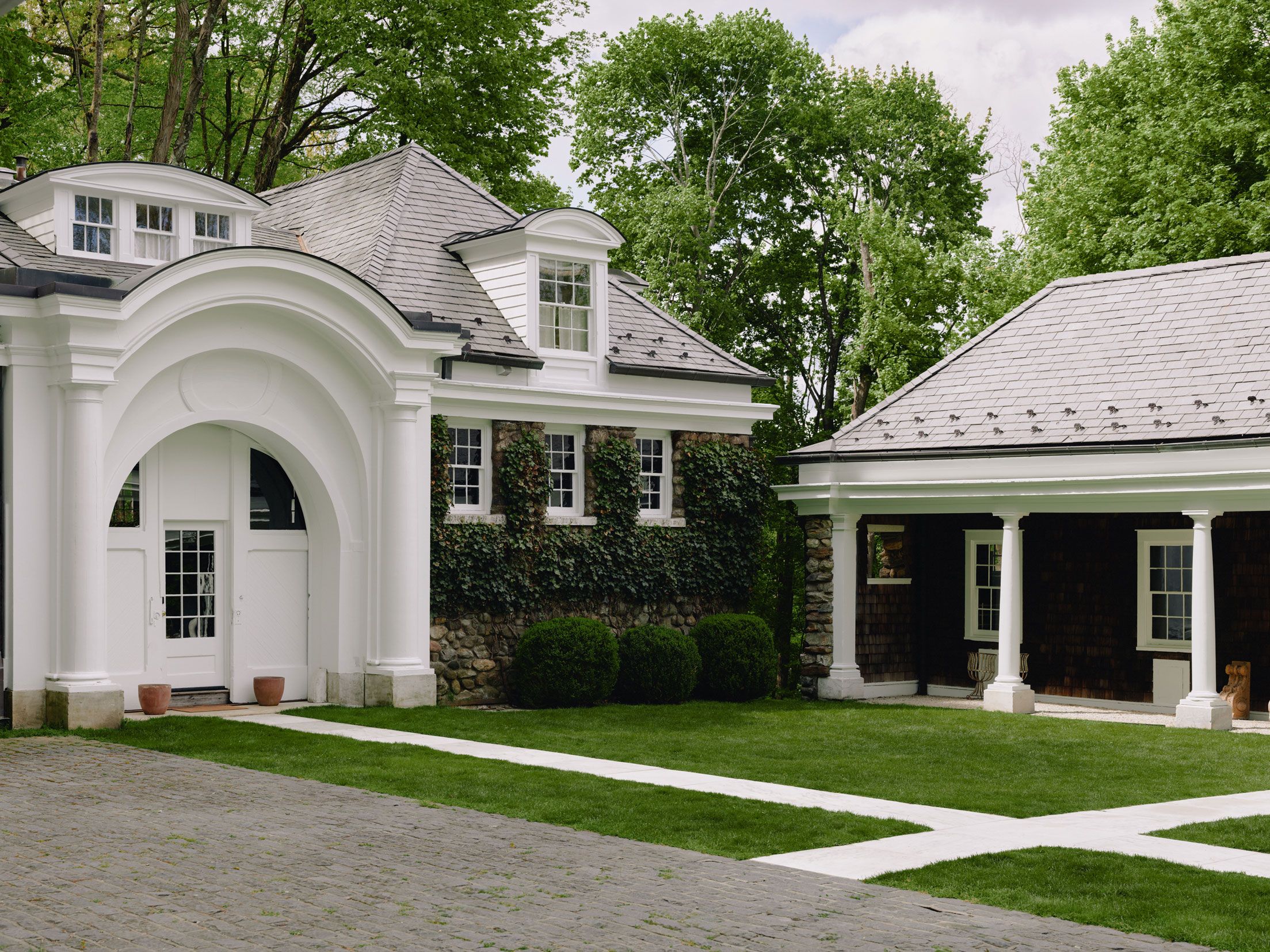 Designer Michelle R. Smith Combined Great Bones With Clever Fixes to Create Her Westchester Home