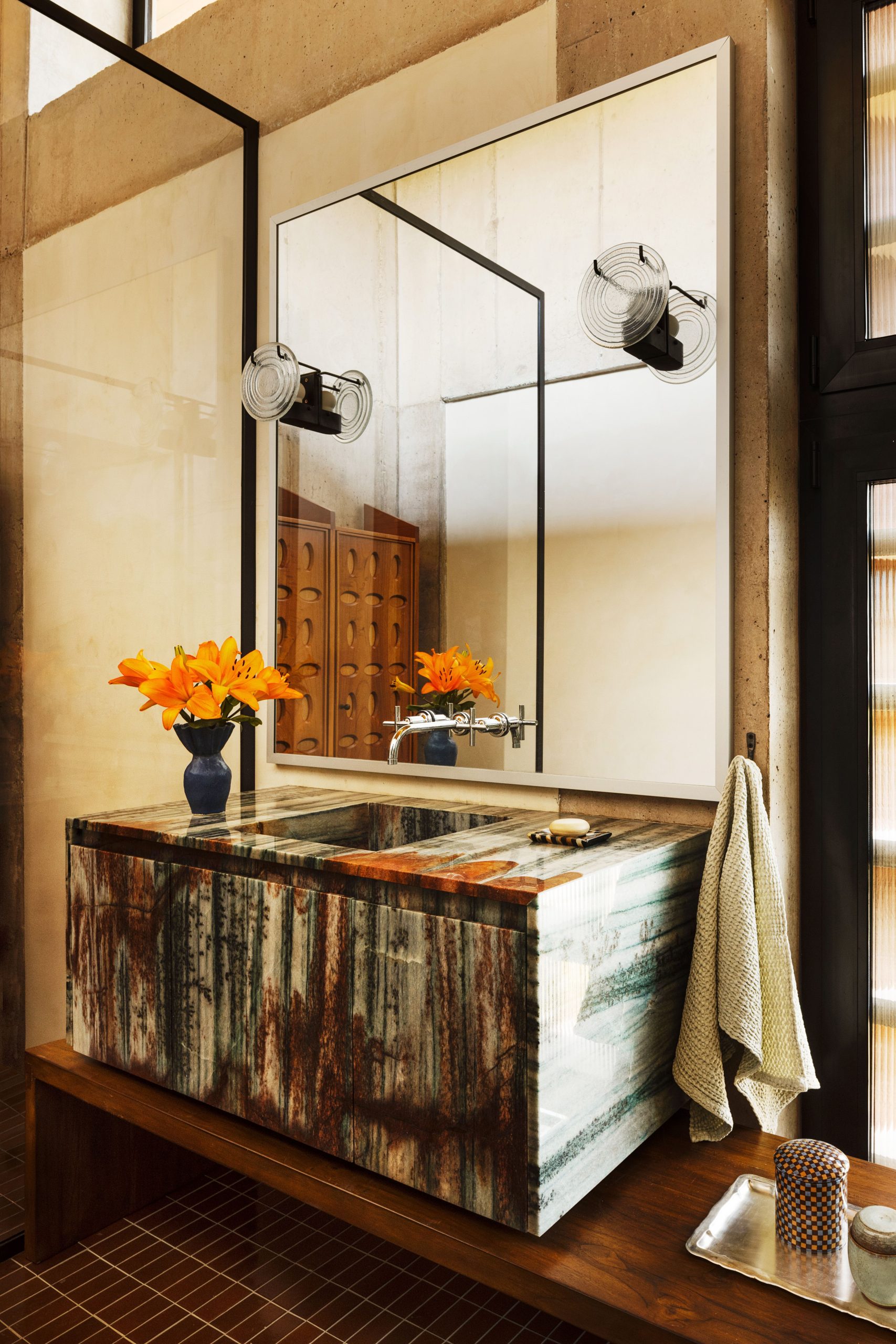 7 Best Waffle Towels for a Super Soft Post-Shower Routine in 2026