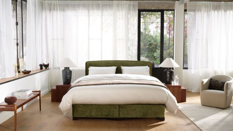 This Is the One Rule Mattress Makers for Royalty Use to Find the Perfect Firmness − I Saw It in Action at Vispring