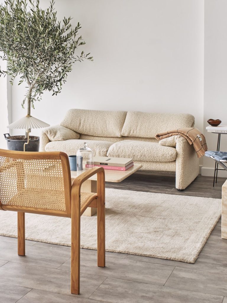 9 Best Love Seats for Small Spaces That Are Stylish (2026)