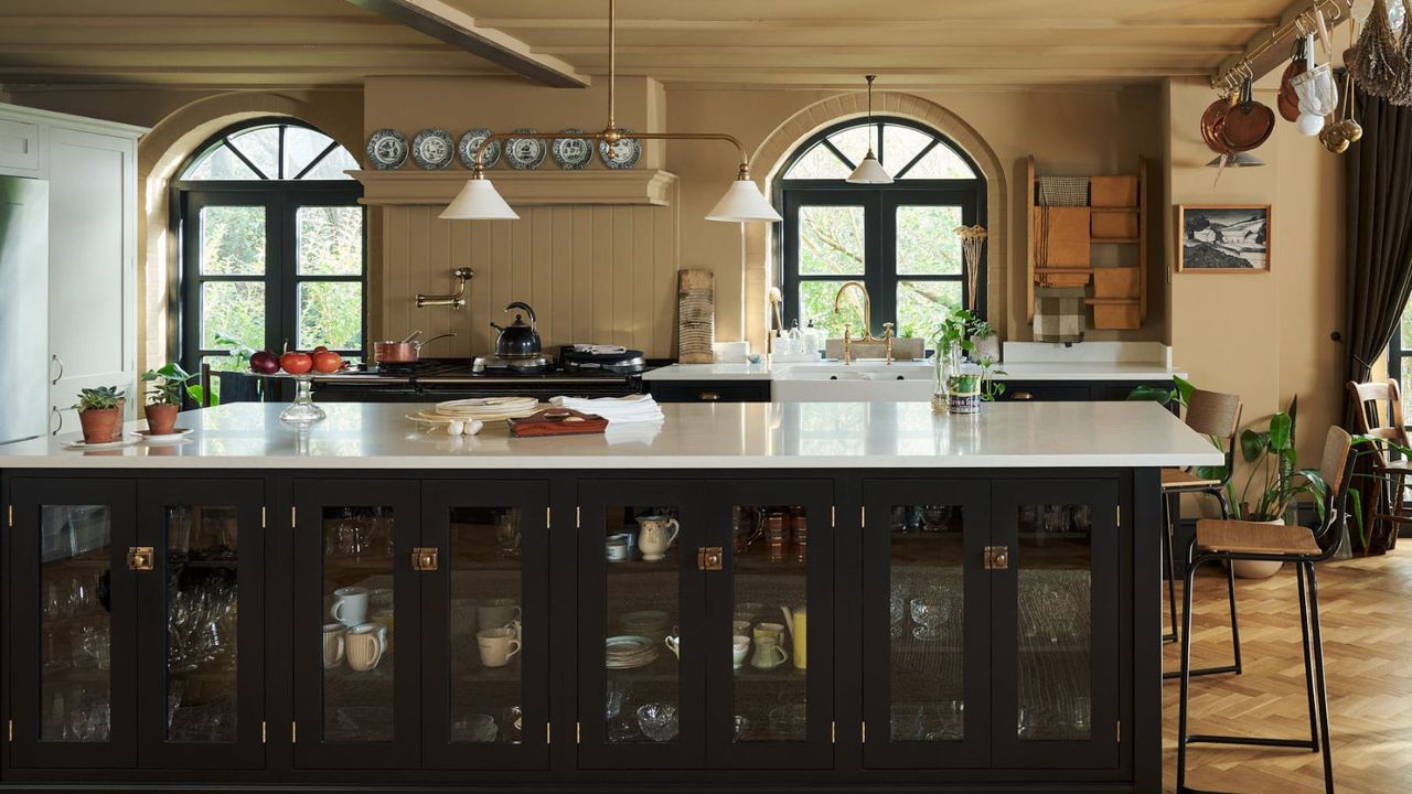 The One High-Traffic Kitchen Spot You’re Forgetting to Clean – And How to Sanitize It Without Harsh Chemicals