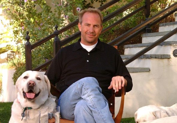 Kevin Costner's 2002 Lap Pool Was a Masterclass in Turning a Backyard Into a Mediterranean Escape