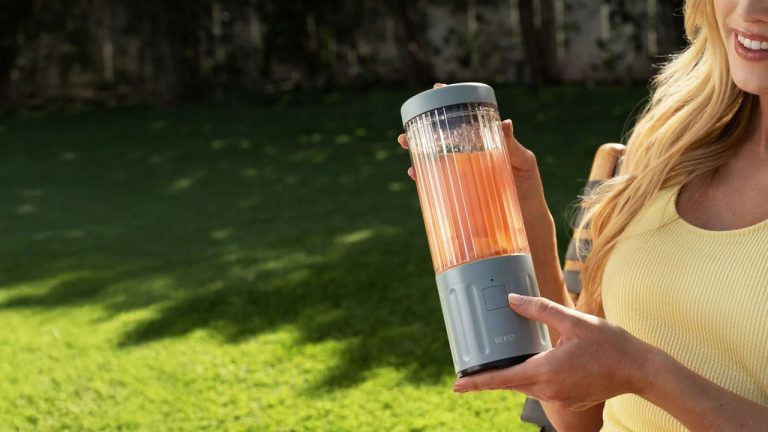 Beast GO Cordless Portable Blender Review – Is This the Portable Blender Design Lovers Have Been Waiting For?
