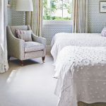 Dorm Bedding Checklist − Everything You Need to Transform an Old, Uncomfortable Mattress Into a Five-Star Sleep Space