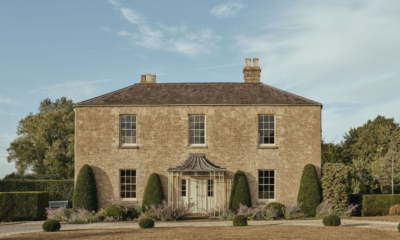 Inside the Cotswolds Home of Designer Vanessa Macdonald, Where Every Room Tells a Story