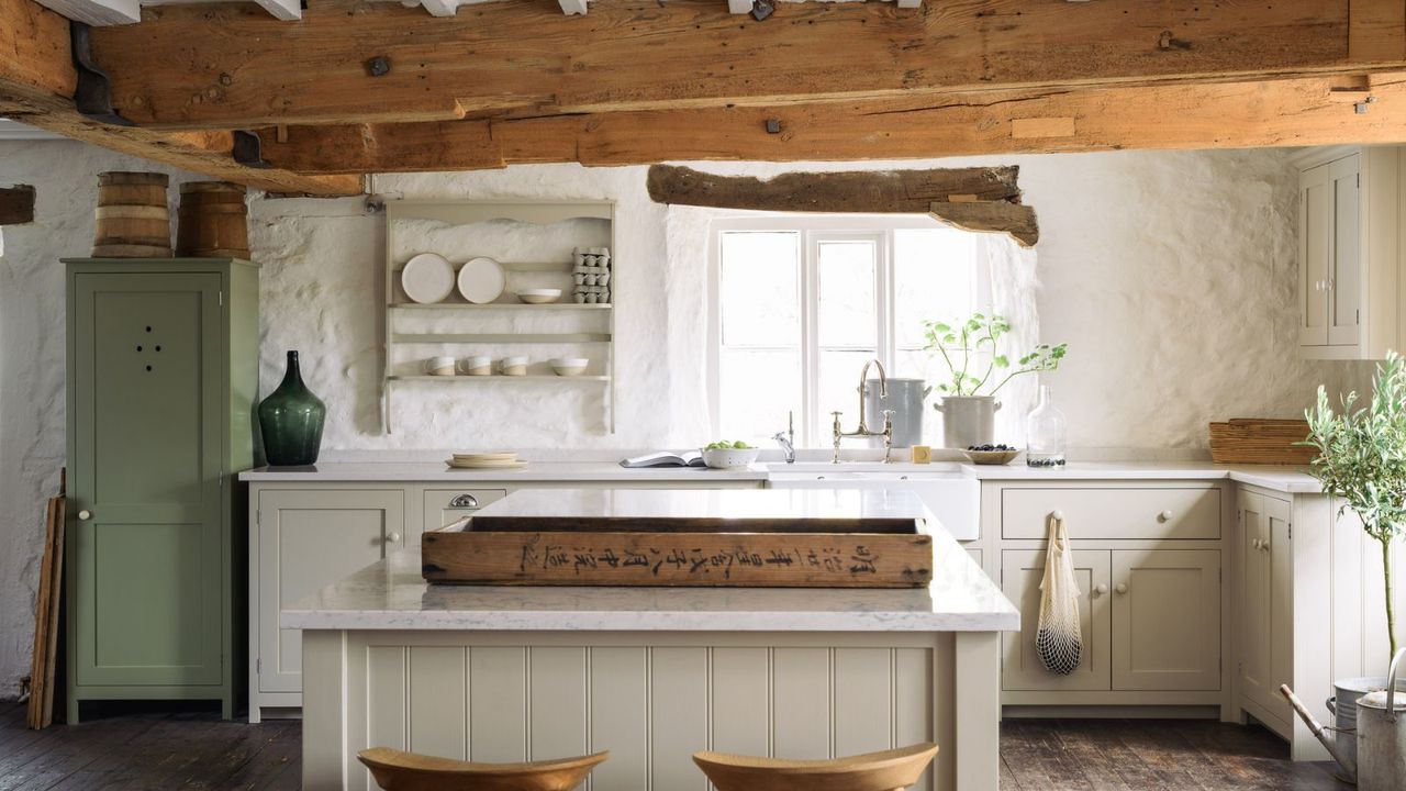 The Retro Kitchen Storage Idea We Abandoned Too Soon – and Why Designers Say it's Time to Bring it Back